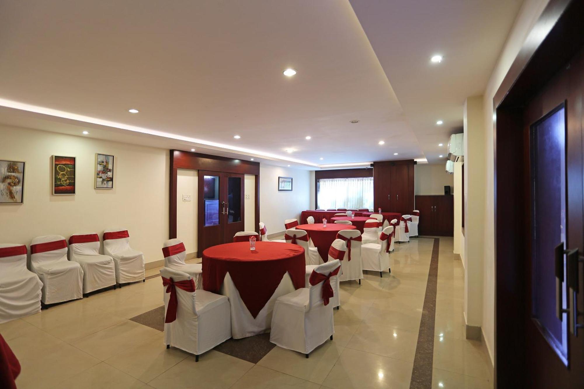 Oyo Stellar Resort Bhubaneswar Luaran gambar